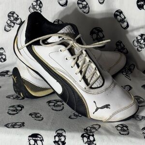 Puma Men's White and Black Sneakers